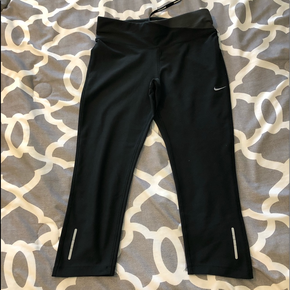 Nike capris